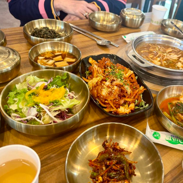 620 pixels placeholder image